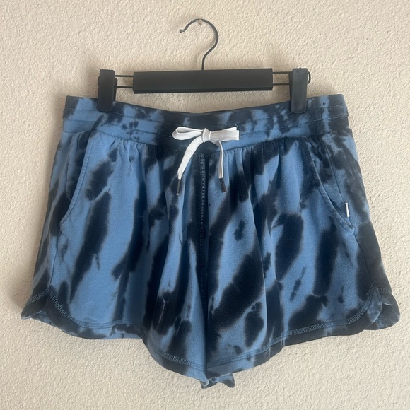 Feat Clothing women shorts in sweatshirt material | large | “Volt” blue tie-dye - Picture 2 of 8